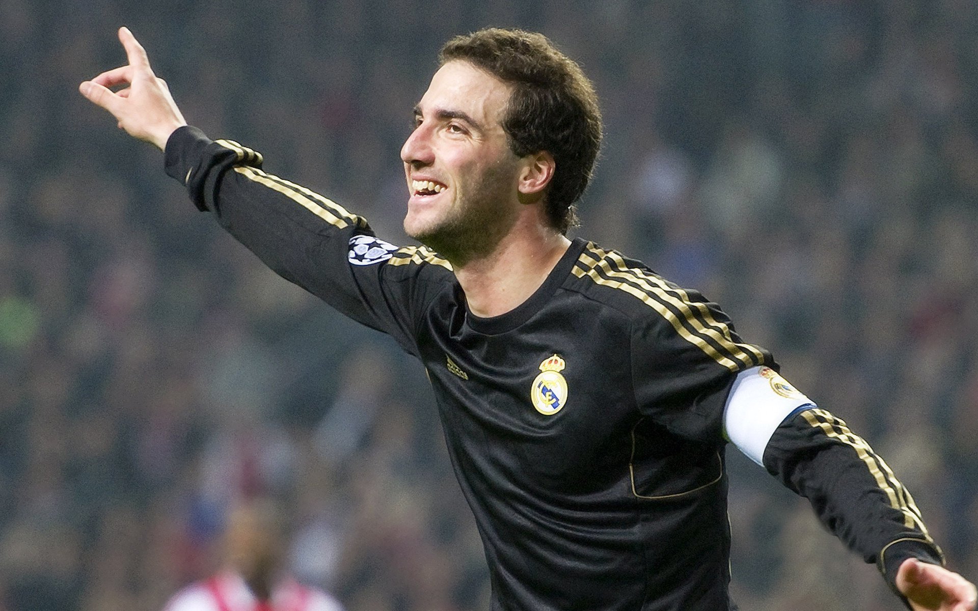 NBA球员高强度比赛中的情绪调节策略，nba球员赛场上生理反应