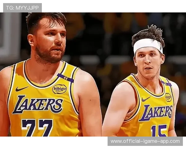 里夫斯缺阵三场，老詹或前往发展联盟！湖人5连胜关键在心态，里弗斯加盟湖人