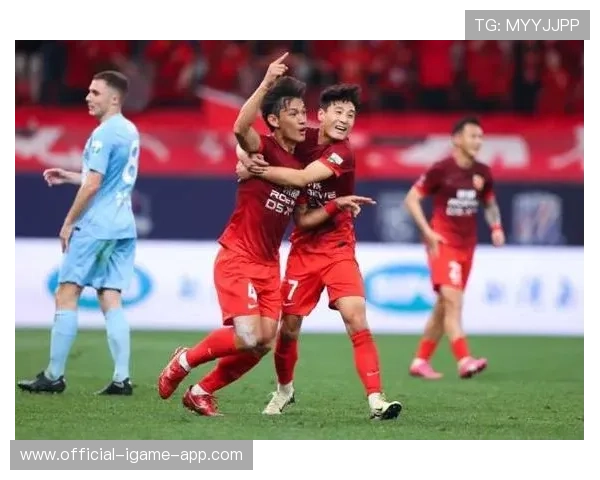 武磊接巴尔加斯斜塞，单刀推射助上海海港热身赛取胜